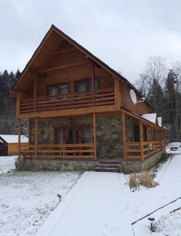 Guest House In Carpathians Мигове Номер фото