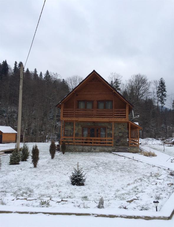 Guest House In Carpathians Мигове Екстер'єр фото