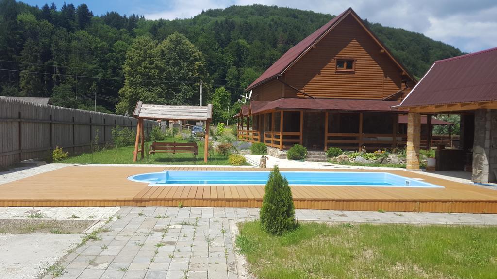 Guest House In Carpathians Мигове Екстер'єр фото
